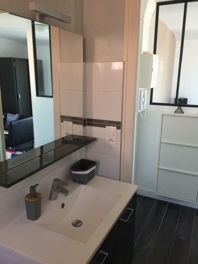 magnifique meublé 24m2 avec parking Apartamento Aix-les-Bains Exterior foto